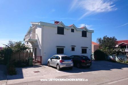 Apartmaji Maja foto 2