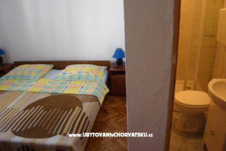 Apartmaji Antonia foto 4