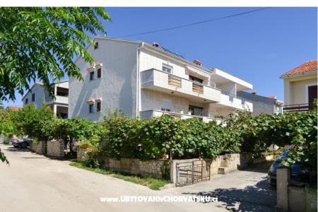 Apartmaji Diklo Zadar Hrvaška