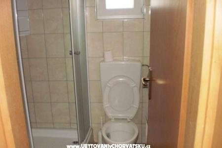 Apartmaji Jakić  foto 4