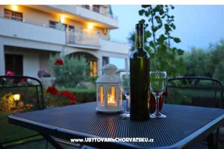 Apartmaji Peroš foto 4