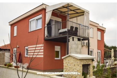 Apartmaji Sanja Zaton Hrvaška