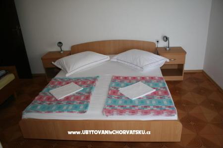 Apartmaji Denis foto 3