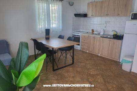 Apartmaji Ajduk foto 4