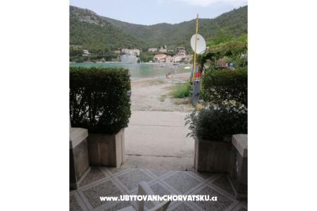 Apartmaji Lovrenko Žuljana foto 3