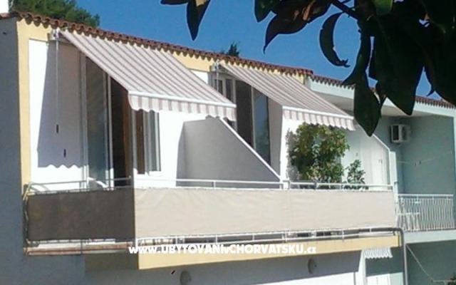 Apartmaji Carević - apartmaji Baška Voda Hrvaška
