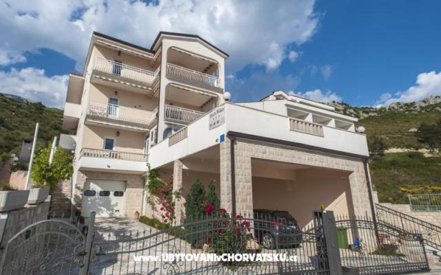 Villa  Niko - apartmaji Baška Voda Hrvaška