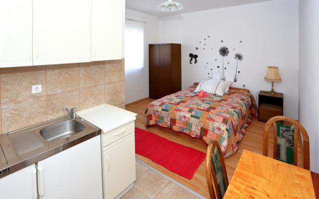 Apartmaji Anamarija - apartmaji Bibinje Hrvaška