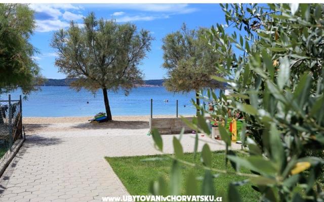 Apartmaji Tino - apartmaji Bibinje Hrvaška