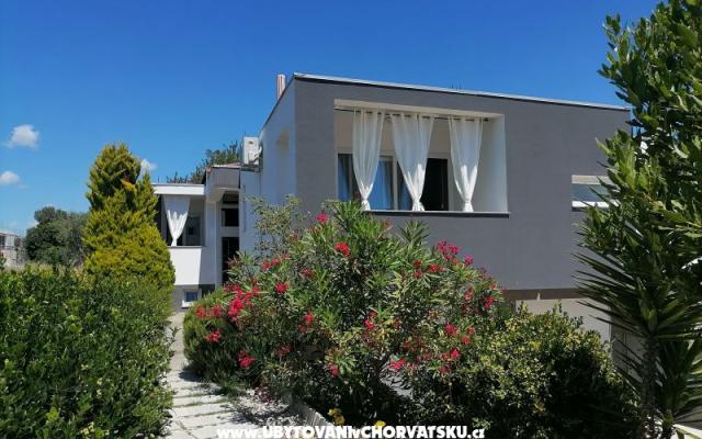 Apartmaji Dora  - apartmaji Bibinje Hrvaška