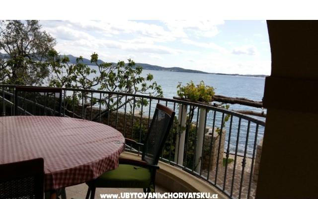 Apartmaji Nives - apartmaji Bibinje Hrvaška