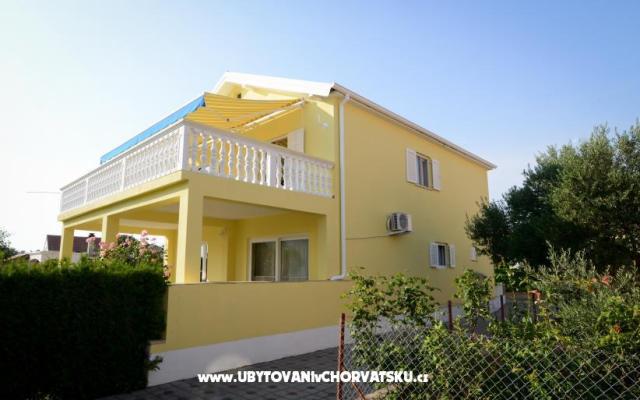 Villa Nina - apartmaji Bibinje Hrvaška