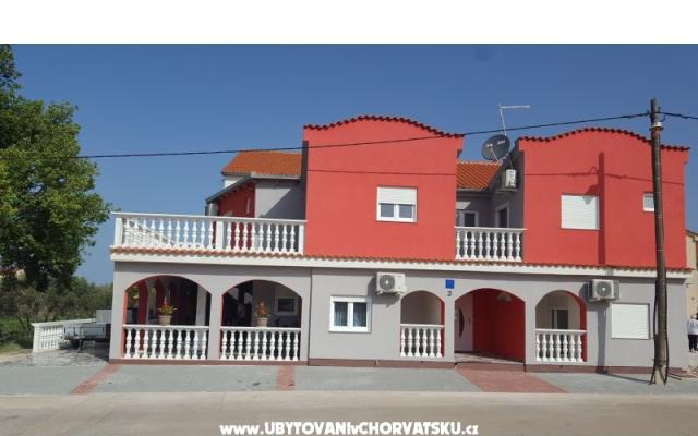 Apartmaji Megi - apartmaji Biograd Hrvaška