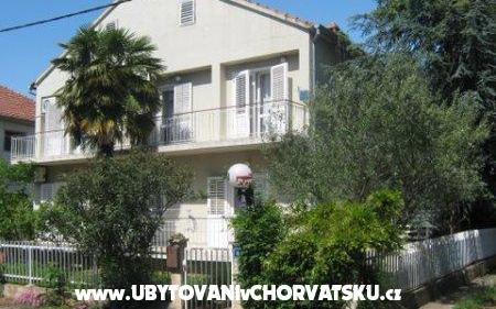 Apartmaji Sunčana Dalmacija - apartmaji Biograd Hrvaška