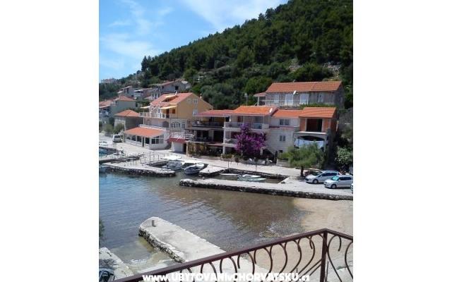 Počitniški dom  - apartmaji Blato - Korčula Hrvaška