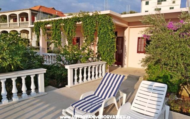 Saradela Hiša - apartmaji Blato - Korčula Hrvaška