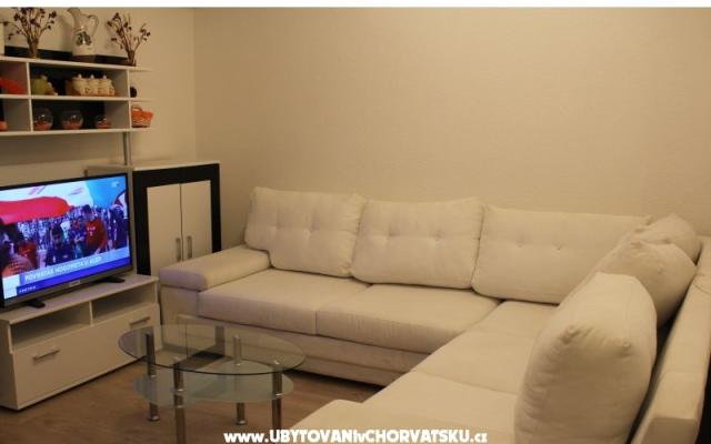 Apartmaji Antonia - apartmaji otok Brač Hrvaška