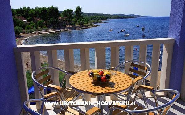 Apartmaji Mirca - apartmaji otok Brač Hrvaška