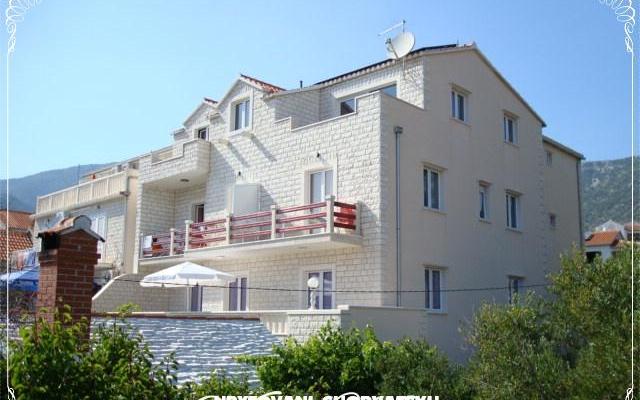 Apartmaji Villa Niko Bol - apartmaji otok Brač Hrvaška