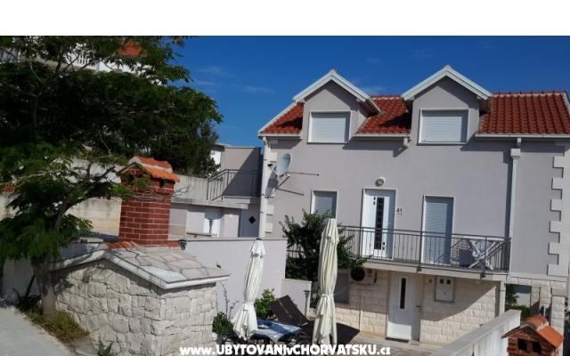 Apartmaji Sandra - apartmaji otok Brač Hrvaška
