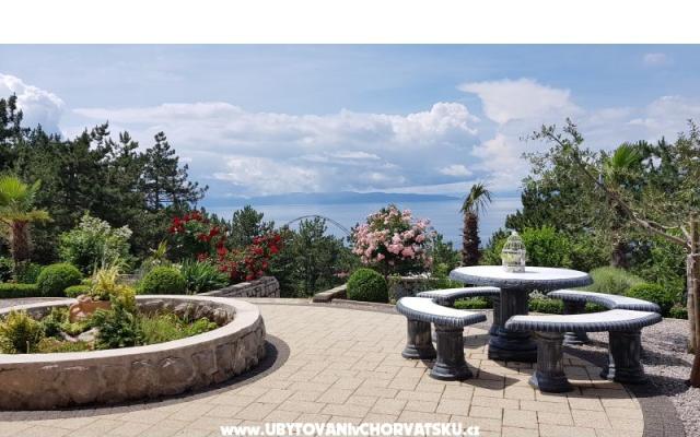  Apartma Anika Kostrena - apartmaji Crikvenica Hrvaška