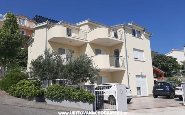 Apartma Ante - apartmaji Dugi Rat Hrvaška
