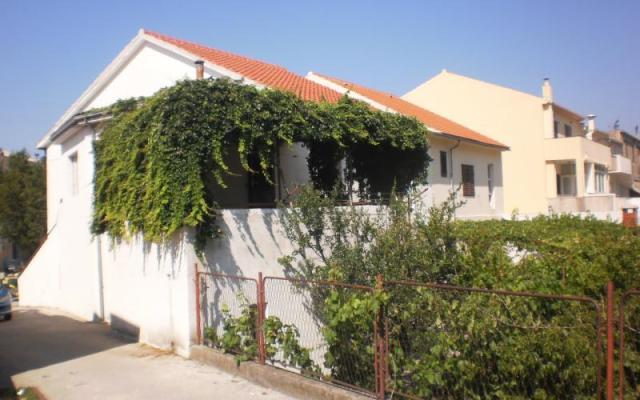 Apartmaji Zero - apartmaji Dugi Rat Hrvaška