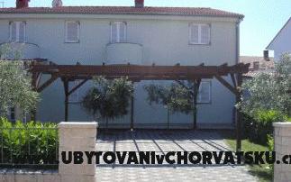 Apartmaji Marta - apartmaji Fažana Hrvaška