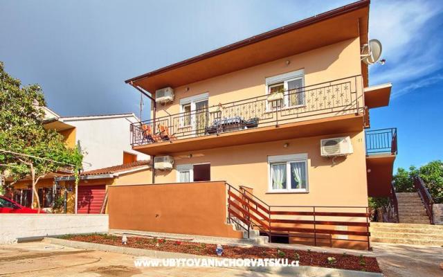 Apartmaji Mishel - apartmaji Fažana Hrvaška