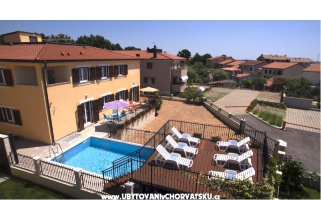 Villa Pineta - apartmaji Fažana Hrvaška