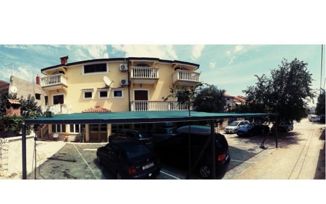 Apartmaji Pirović - apartmaji Sv. Filip i Jakov Hrvaška