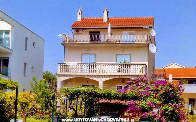 Apartmaji Jelka  - apartmaji Sv. Filip i Jakov Hrvaška