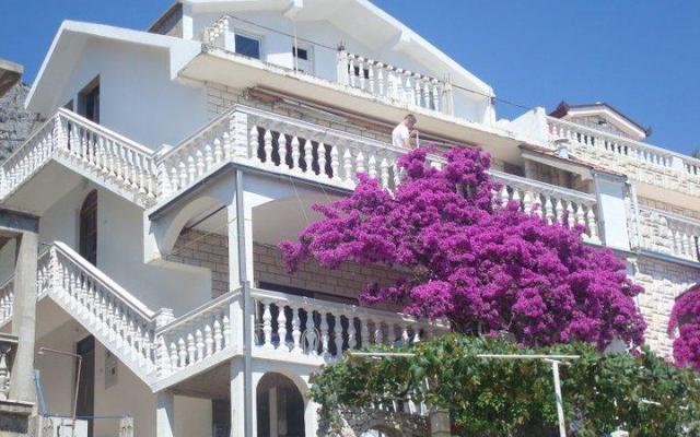 Apartmaji &amp; rooms Brist - apartmaji Gradac – Podaca Hrvaška