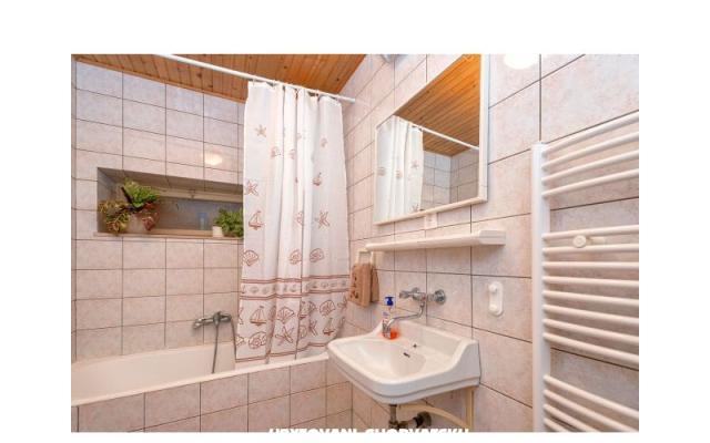 Počitniški dom Leonida  - apartmaji otok Hvar Hrvaška