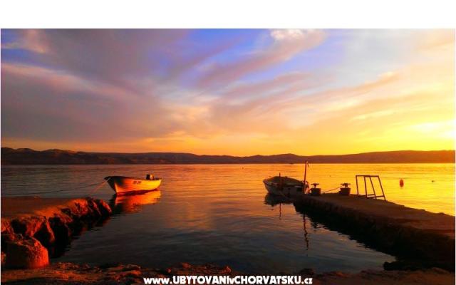 Apartma Tom - apartmaji Karlobag Hrvaška