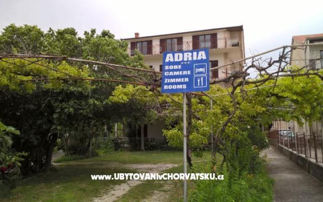 Adria Guesthouse - apartmaji Kaštela Hrvaška