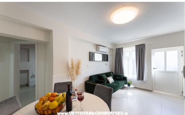 Apartma Anamarija - apartmaji Kaštela Hrvaška