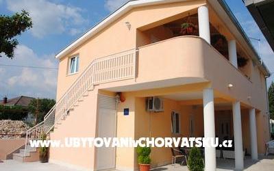 Apartmaji Kairos - Bili 9 - apartmaji Kaštela Hrvaška