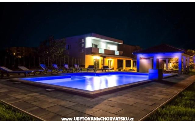 Villa Apartmaji Marko - apartmaji Kaštela Hrvaška