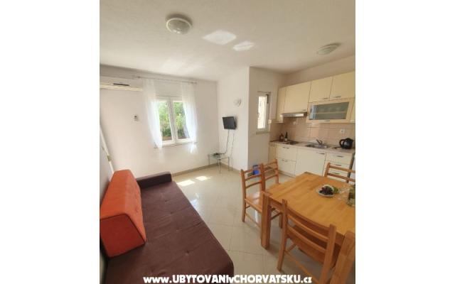 Apartmaji Joseph - apartmaji Kaštela Hrvaška