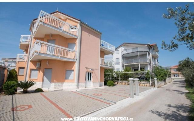 Villa Diva Apartmaji - apartmaji Kaštela Hrvaška