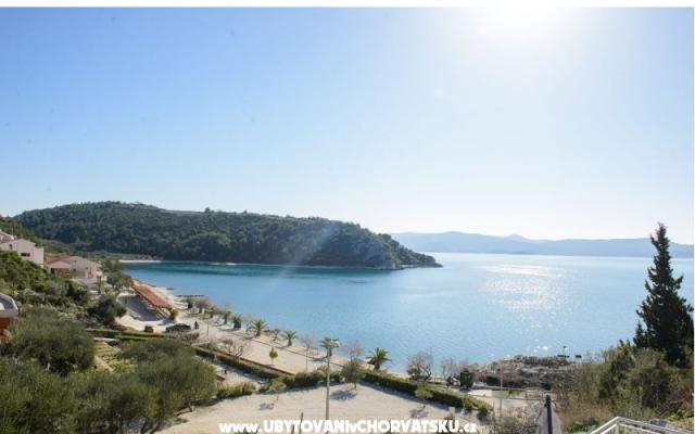 Apartmaji Lela - apartmaji Klek Hrvaška