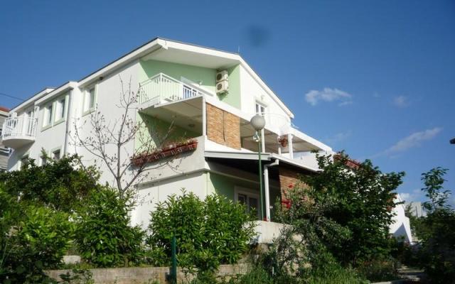 Apartmaji Maja - apartmaji Klek Hrvaška