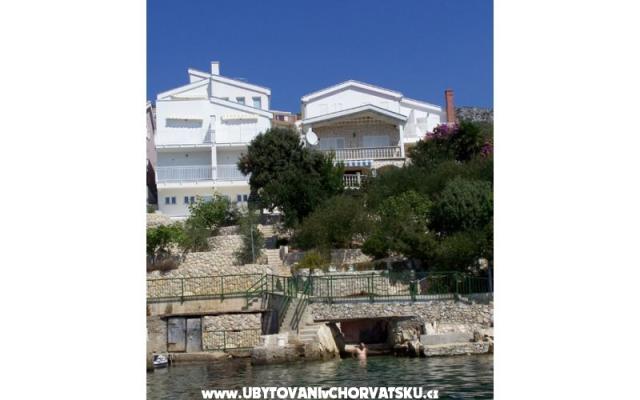 Apartmaji Mediterraneo - apartmaji Klek Hrvaška