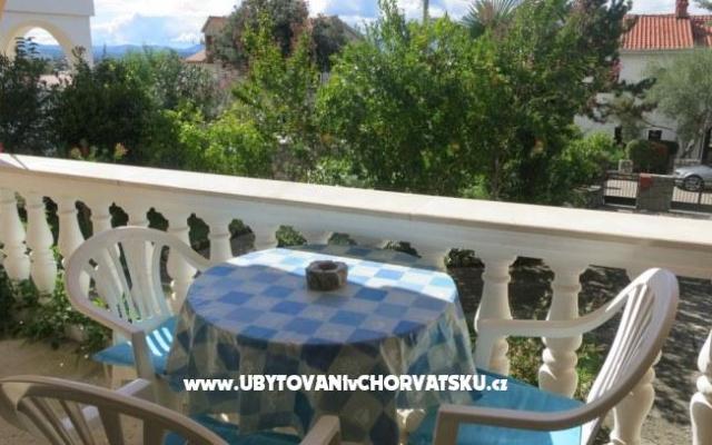 Apartmaji Golik - apartmaji otok Krk Hrvaška