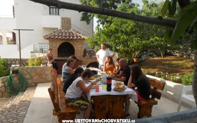 Apartmaji Zatezalo-Krk - apartmaji otok Krk Hrvaška