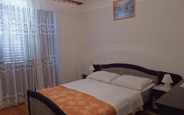 Ivanka - apartmaji otok Krk Hrvaška