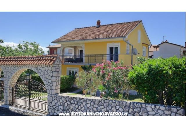 Hiša Holek - apartmaji otok Krk Hrvaška