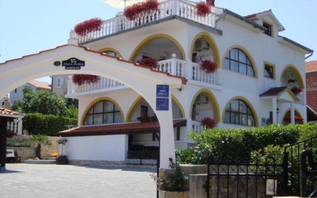 Villa Flora - apartmaji otok Krk Hrvaška