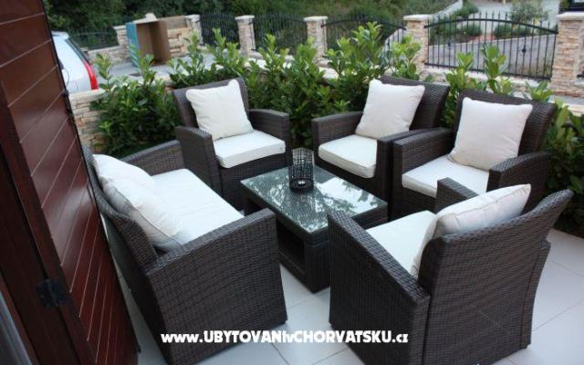 Villa Rosa - apartmaji otok Krk Hrvaška